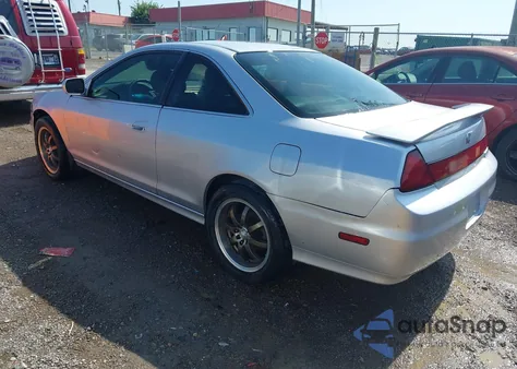 2001 Honda Accord 2.3 Ex from USA, damaged, VIN 1HGCG32571A027065